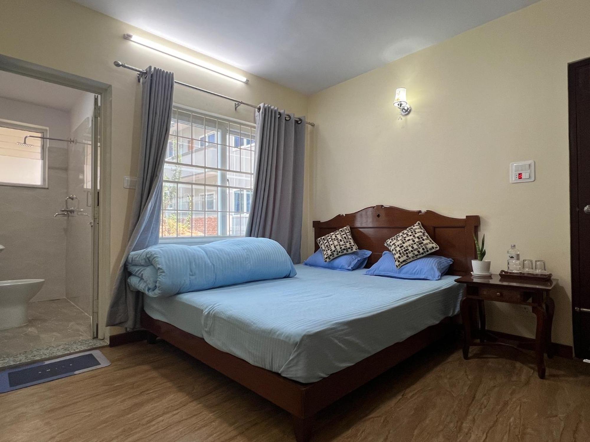 The Sparkling Turtle Backpackers Hostel Kathmandu Exteriör bild