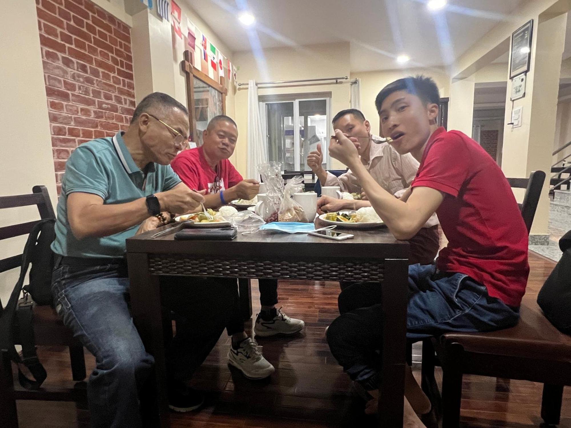 The Sparkling Turtle Backpackers Hostel Kathmandu Exteriör bild